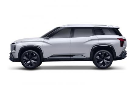 Mitsubishi DST - SUV 7 chỗ